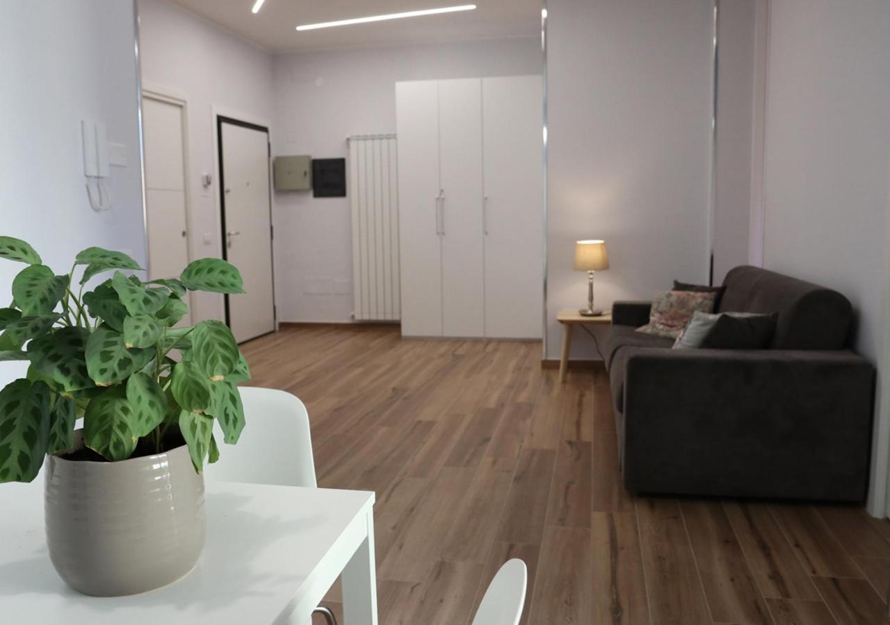 Residenza La Reggia Bed & Breakfast Caserta Exterior foto