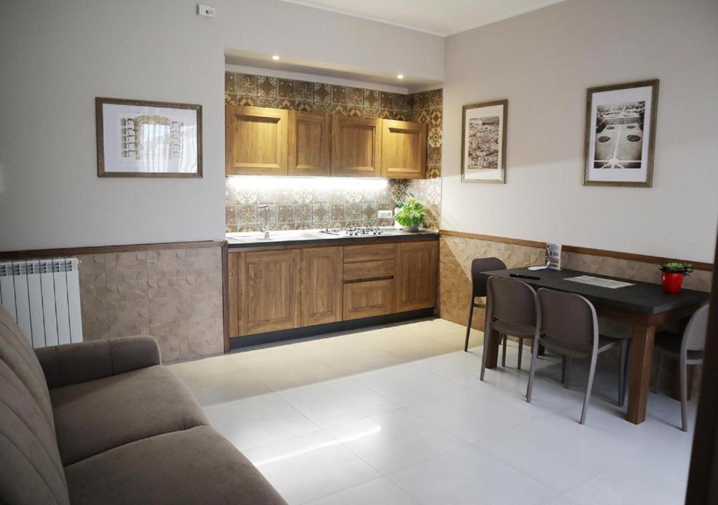 Residenza La Reggia Bed & Breakfast Caserta Exterior foto